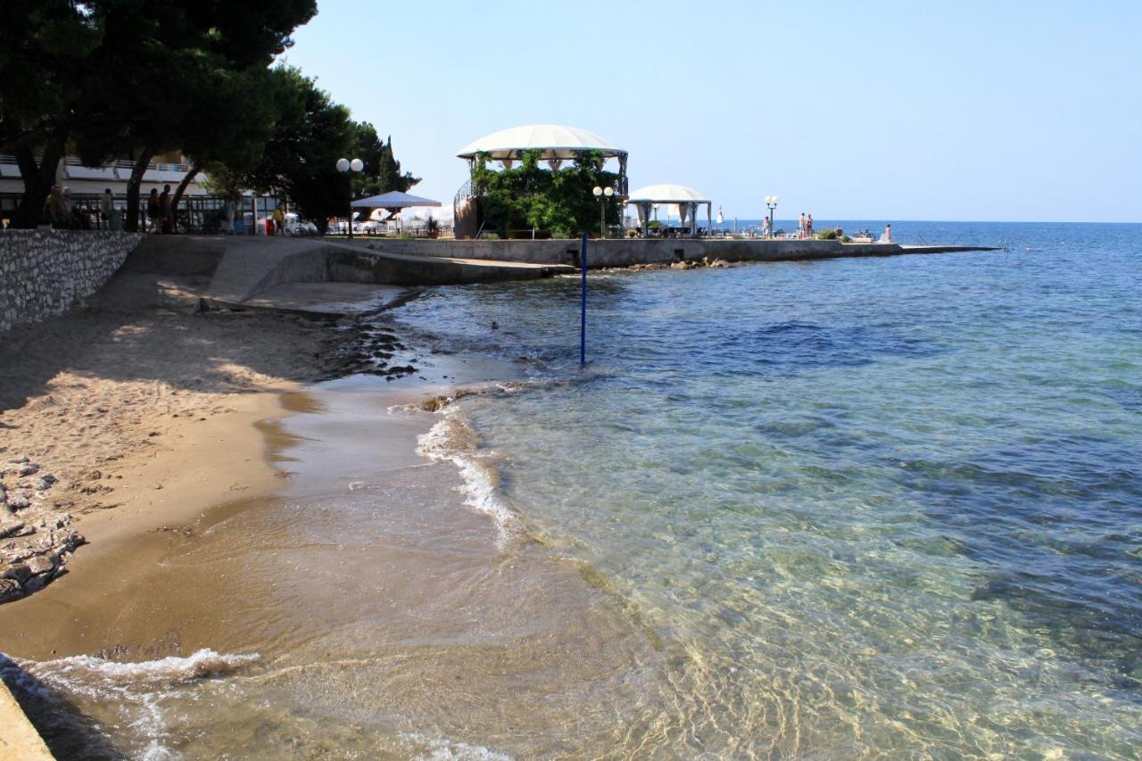 Apartments With A Parking Space Umag - 7109 Kültér fotó